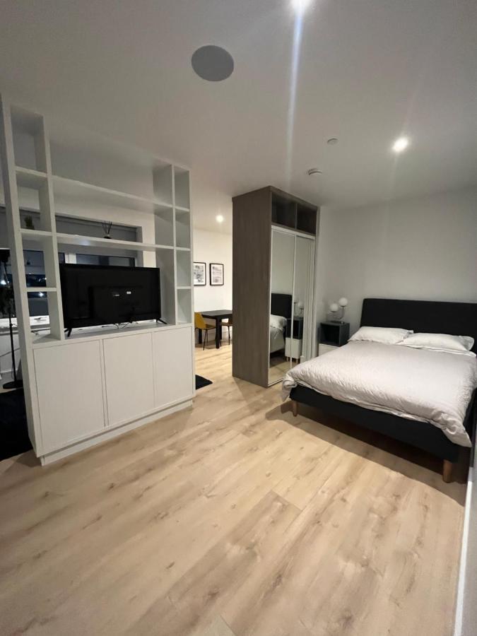 Aeropartment & Aerotel, London Heathrow Airport, Terminal 4, Ev Stations & Cheap Parking On Site! Hillingdon Eksteriør bilde