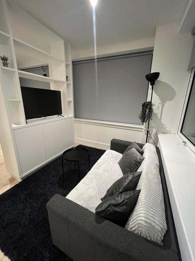 Aeropartment & Aerotel, London Heathrow Airport, Terminal 4, Ev Stations & Cheap Parking On Site! Hillingdon Eksteriør bilde