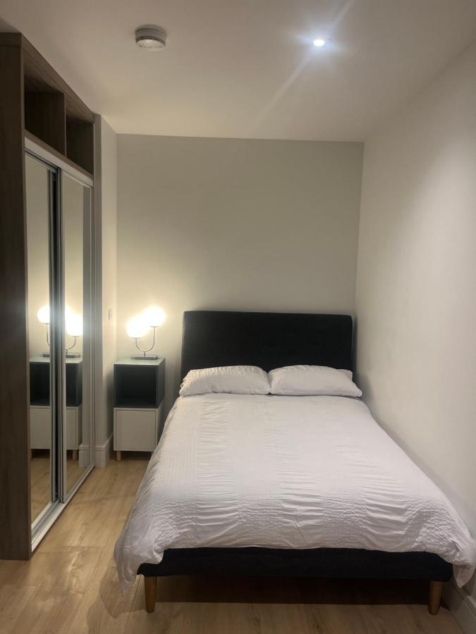 Aeropartment & Aerotel, London Heathrow Airport, Terminal 4, Ev Stations & Cheap Parking On Site! Hillingdon Eksteriør bilde