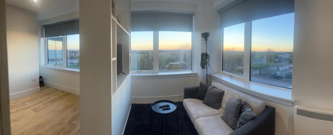 Aeropartment & Aerotel, London Heathrow Airport, Terminal 4, Ev Stations & Cheap Parking On Site! Hillingdon Eksteriør bilde